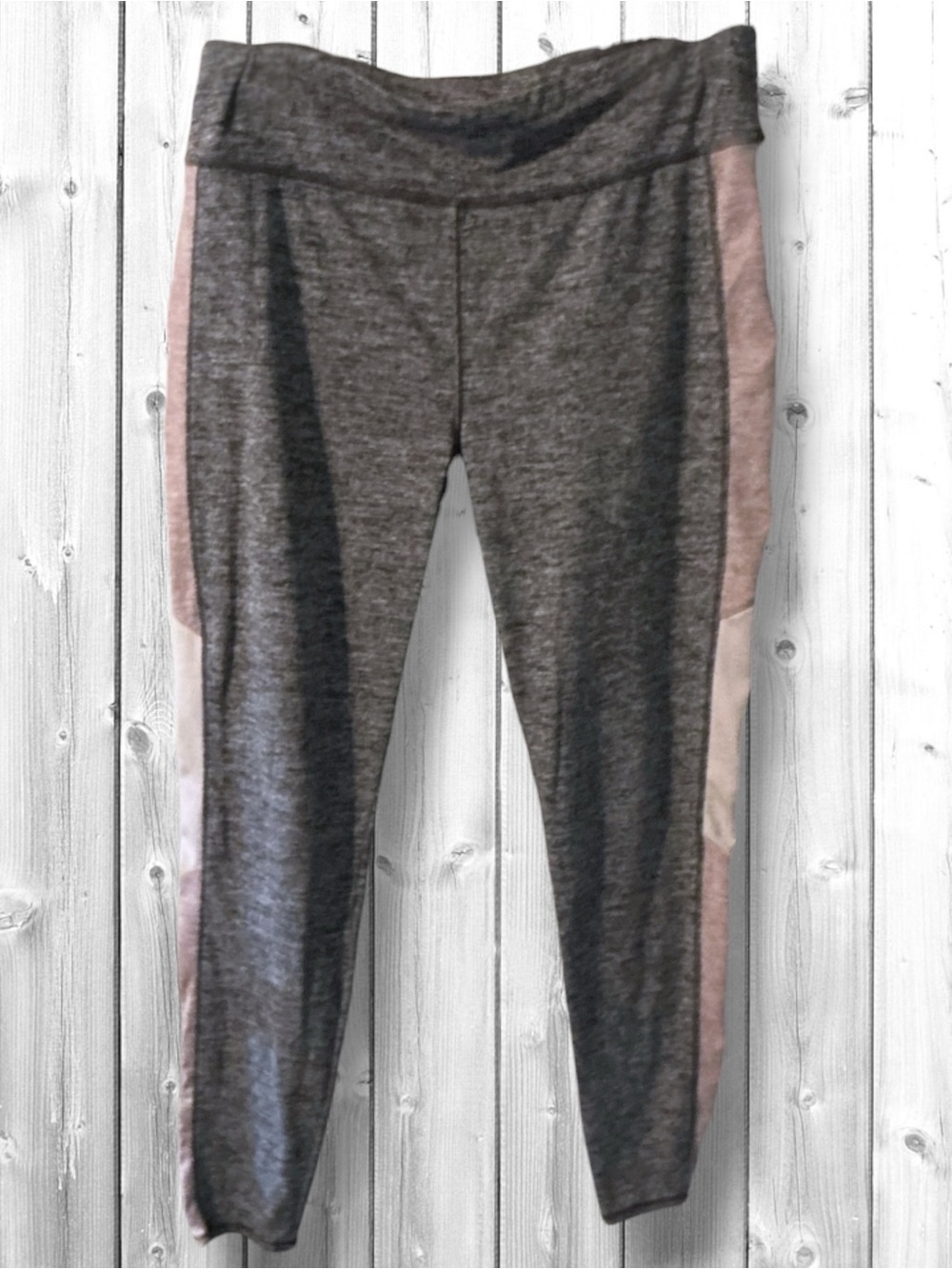 🌹Tangerine Serene Heather Gray Active Leggings with Pink Side Panels